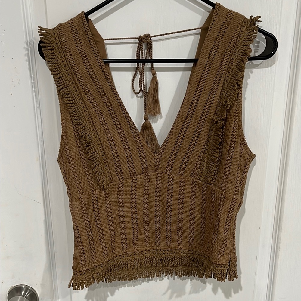 Vici sun kisser knit tassel top